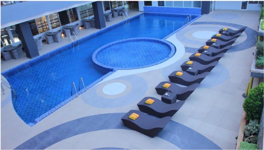 Merapi Merbabu Hotels Бекасі Екстер'єр фото